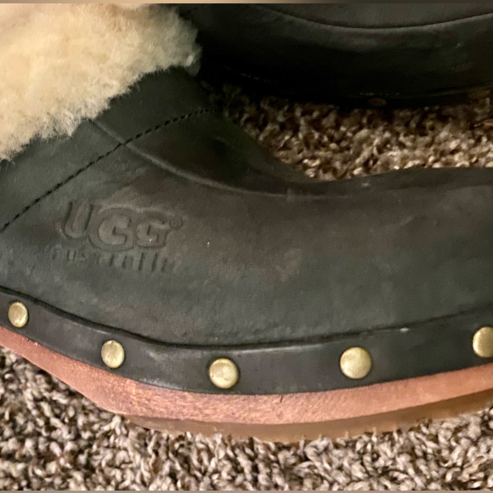 Ugg Clogs - image 6